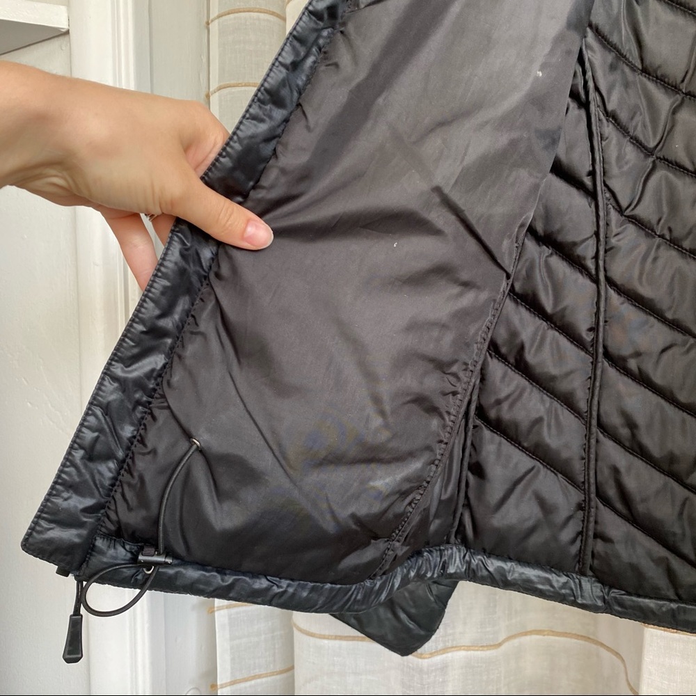 The North Face Black Puffer Jacket - Picture 9 of 14